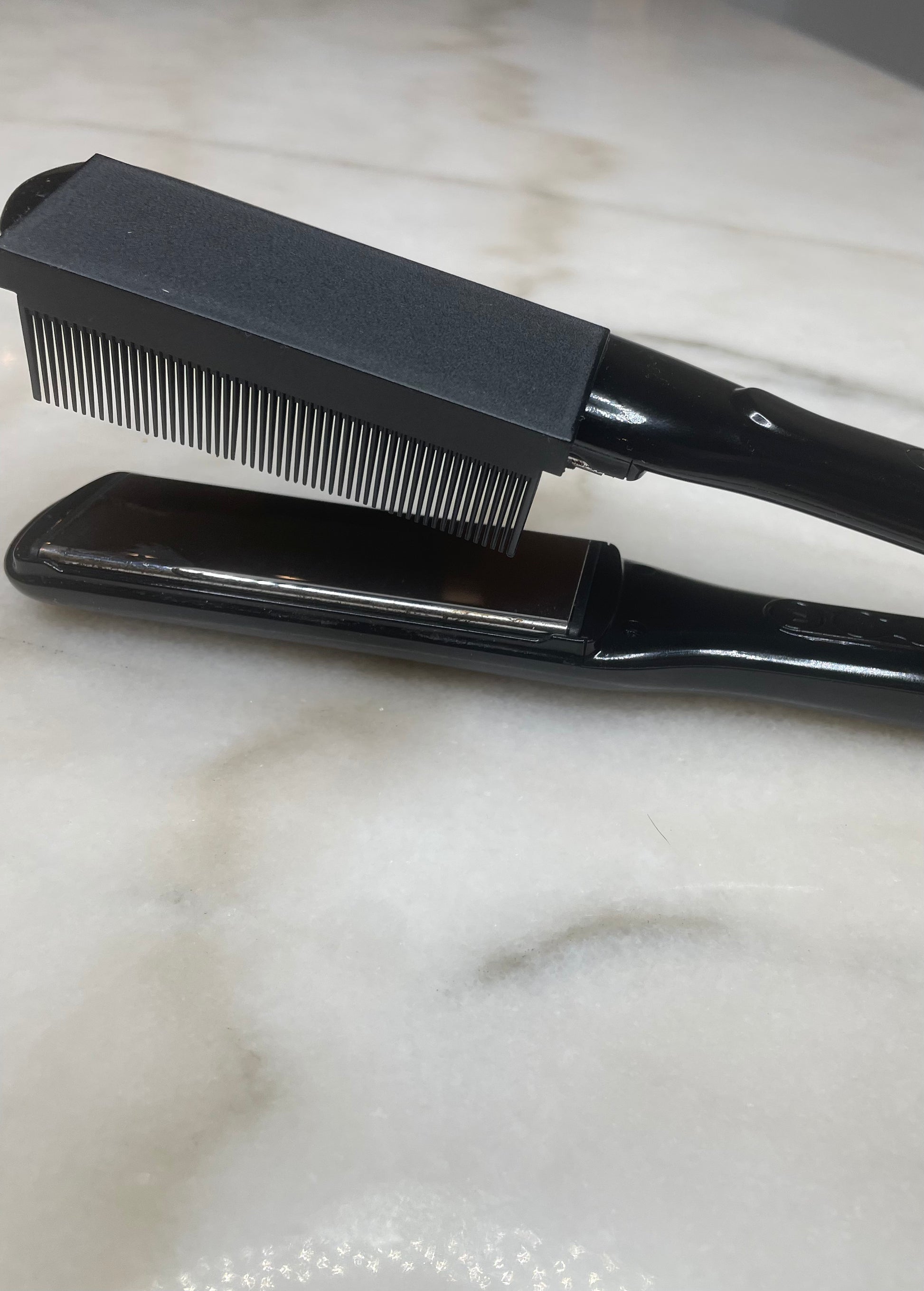 Silk top press comb